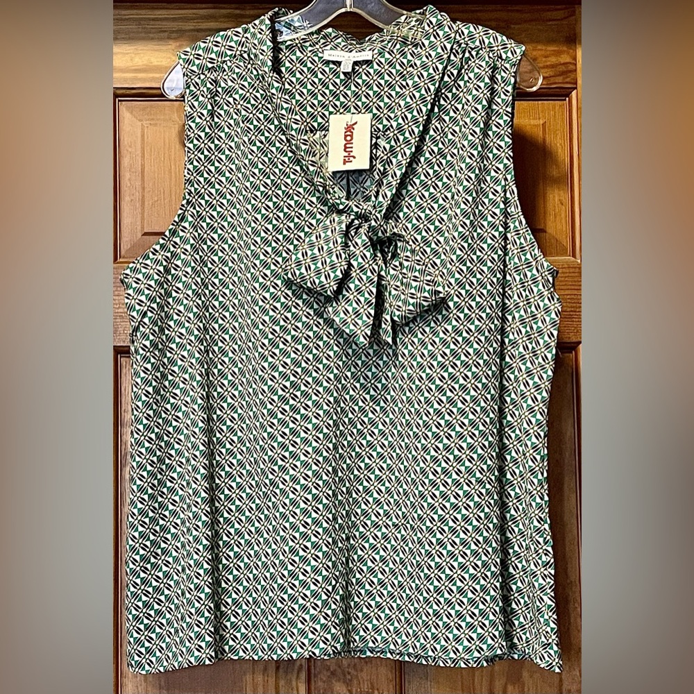 Maison d’Amelie Paris Sleeveless Blouse NWT Womens Plus Size XL All Season Shirt